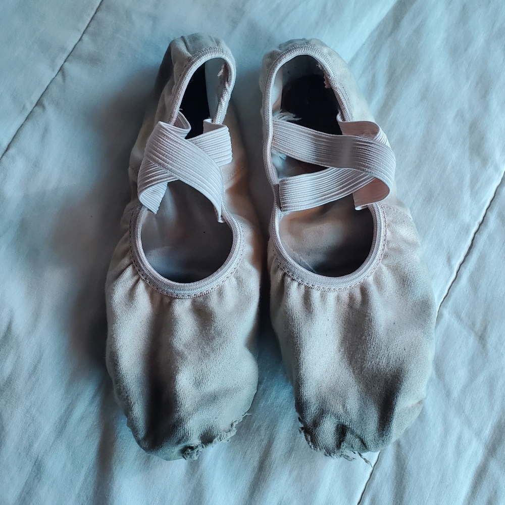 Very Worn Out Ballet Flats Capezio Hanami